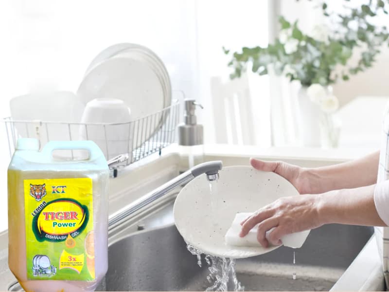 Dish Wash Liquid Cleaning Can - 5L 2